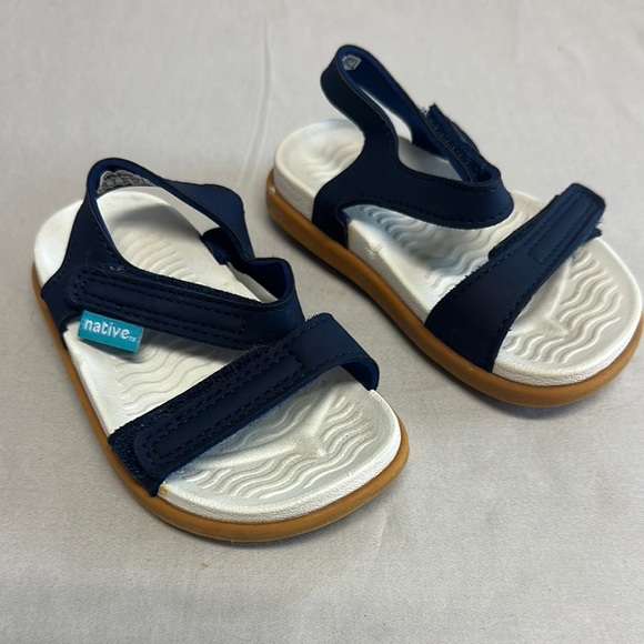 Native Other - Native Blue and White Sporty Sandals with Water-Friendly Design